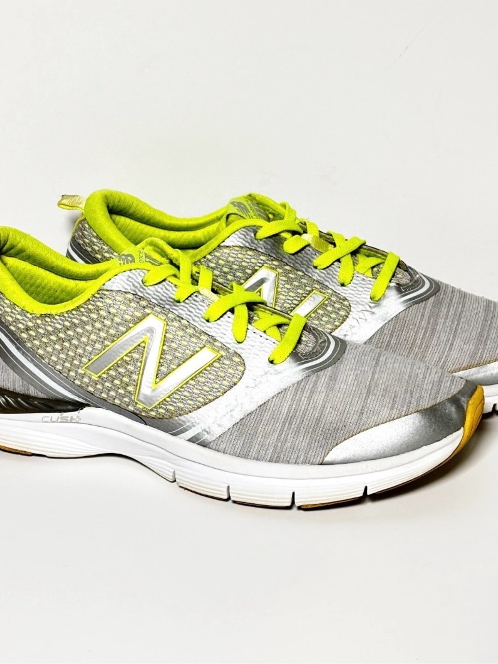 New Balance 711 Shoes Women's size 10 Grey Lime Green Training Sneakers WX711GY